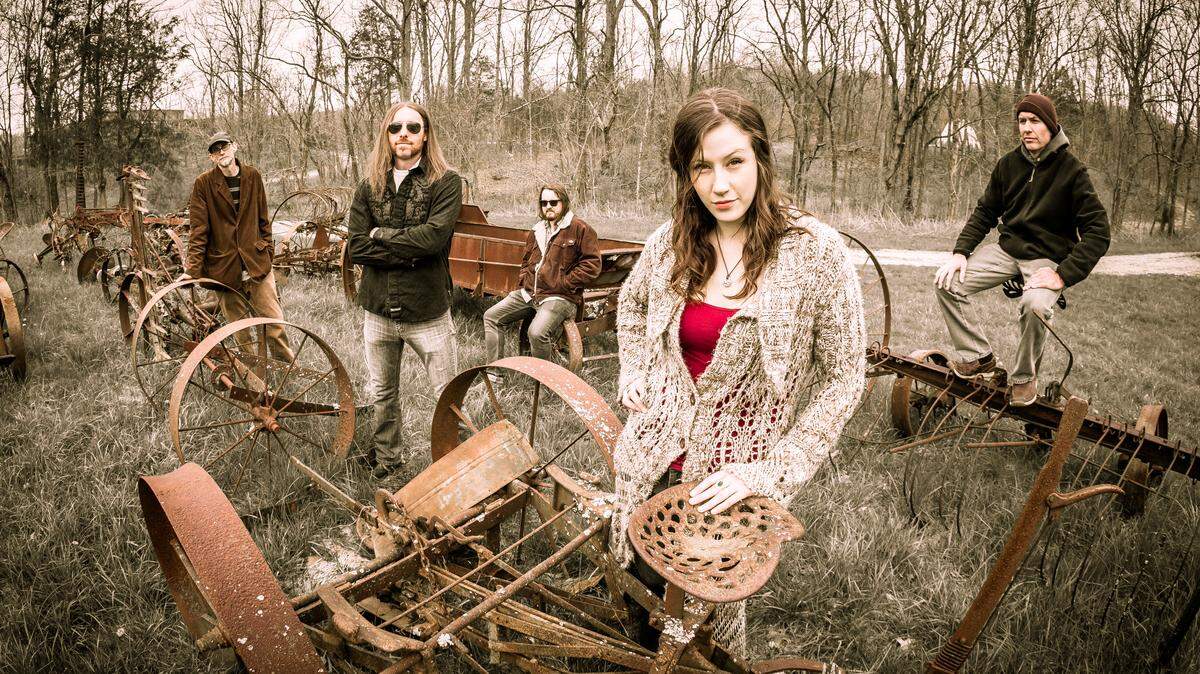 Magnolia Boulevard is (L to R) Todd Copeland on drums, Gregg Erwin on lead guitar, Ryan Allen on keys, Maggie Noelle on lead vocals and John Roberts on bass.