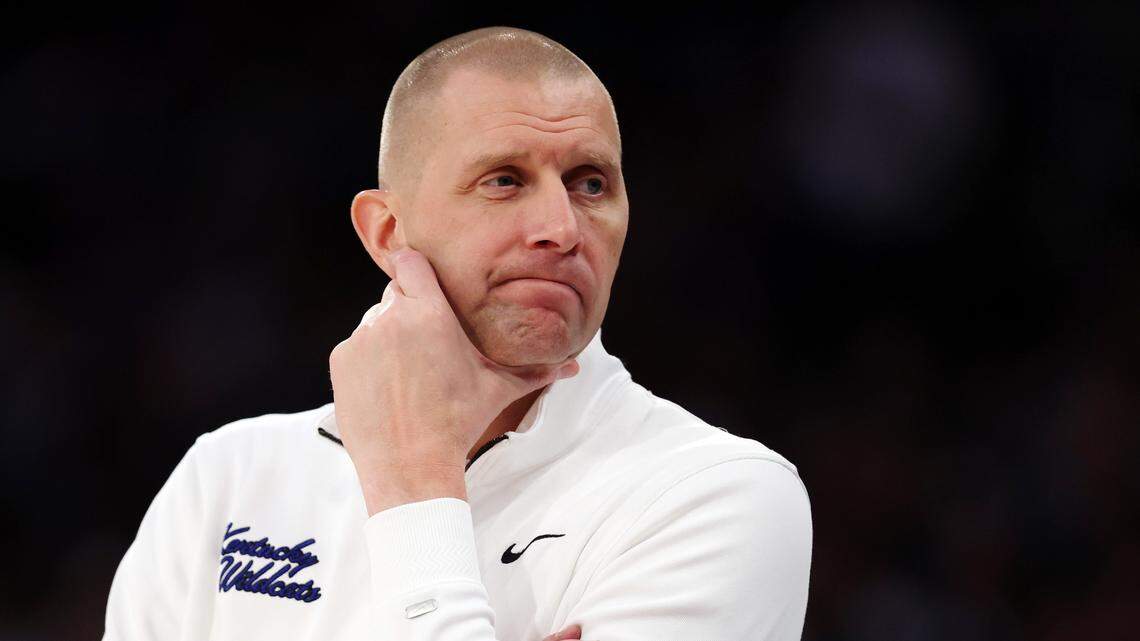 This Kentucky team has no identity. And the Cats are no closer to finding one