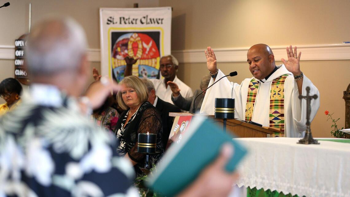 ‘A lot of hurts.’ Lexington church gathers to bring healing, remember history of slavery