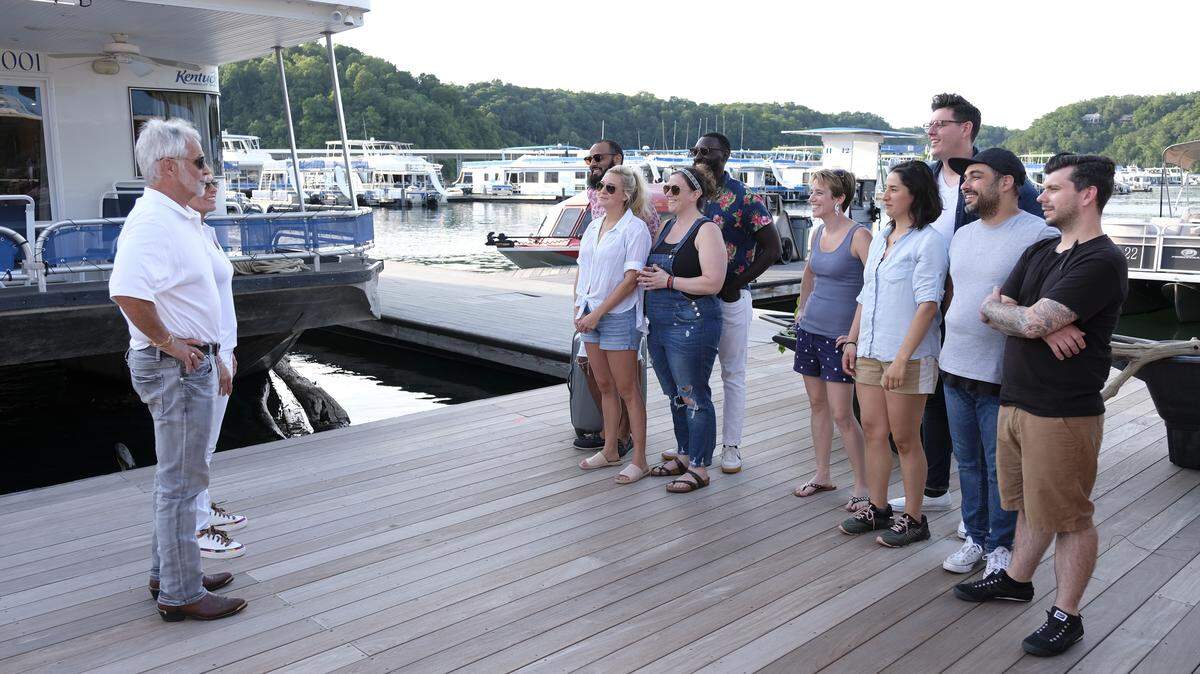 Can you say par-tay? “Top Chef” Kentucky heads to Lake Cumberland with “Below Deck’ stars Captain Lee Rosbach and Captain Sandy Yawn, plus the remaining nine chefs: Justin Sutherland, Kelsey Barnard, Sara Bradley, Eric Adjepong, Adrienne Wright, Michelle Minori, Brian Young, David Viana and Eddie Konrad.