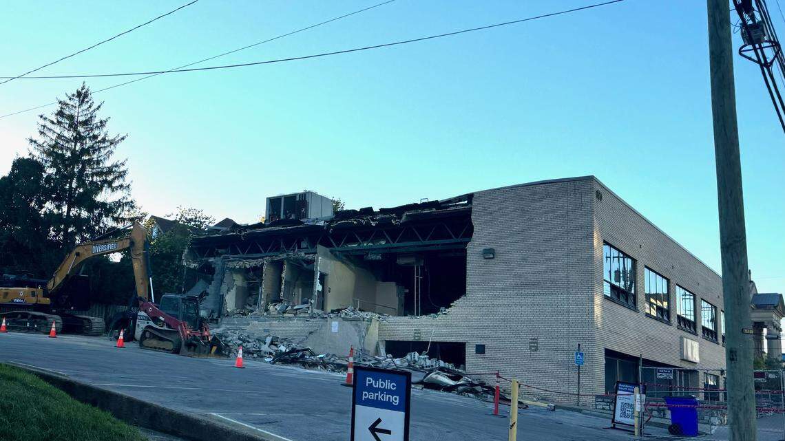 Demolition has started on the building at 120 W. Main Street six years after the Lexington Urban County Planning Commission agreed to allow the demolition to move forward.