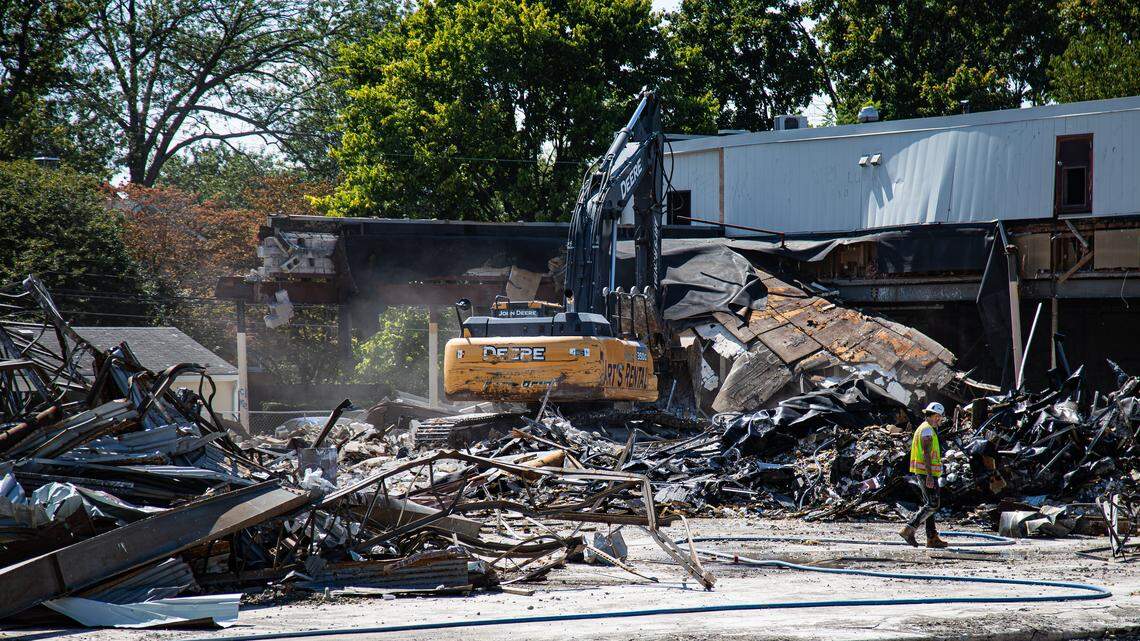 Third Lexington Publix under construction in Chevy Chase neighborhood