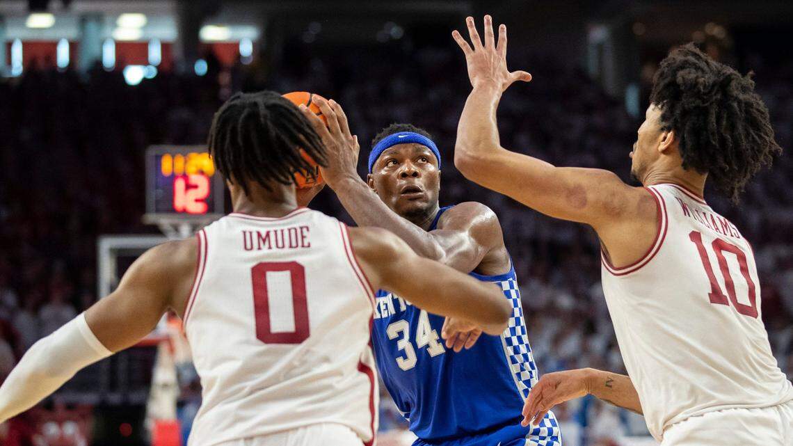 With March Madness in mind, Kentucky sees ‘good side’ to 75-73 loss at Arkansas