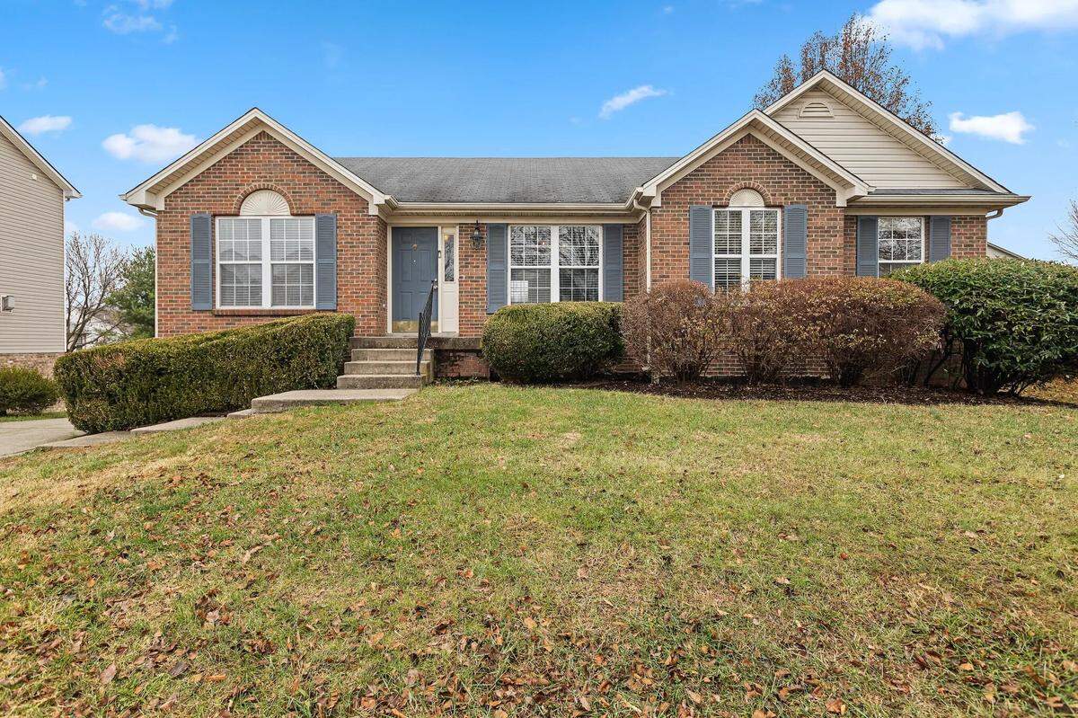 A view of the frontyard at 2916 Sandersville Road. Photo shared with permission from home seller’s agent Austin Polley with Distinctive Living. 