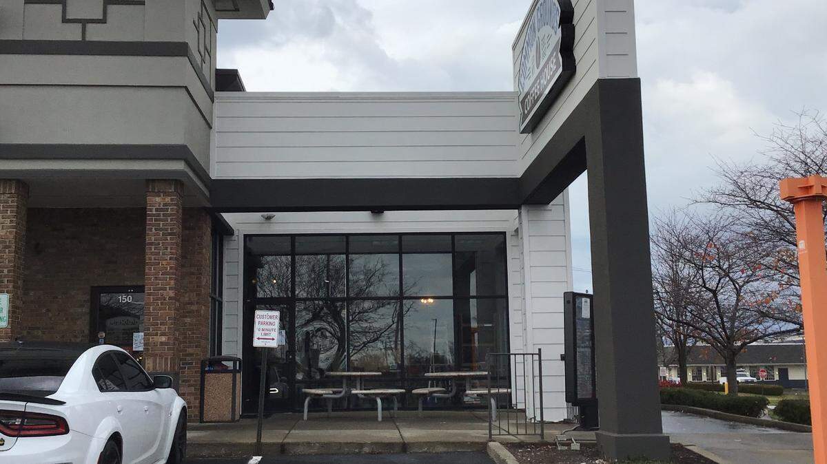 One location of Common Grounds just off Richmond Road has closed. But others on Old Todds Road and in Hartland remain open.