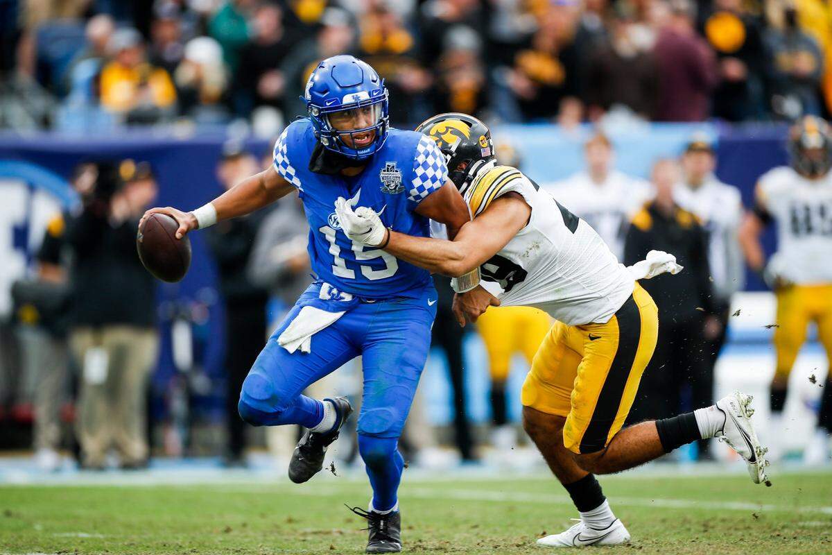 Former four-star recruit Destin Wade made his college debut in his hometown during the 2022 Music City Bowl.