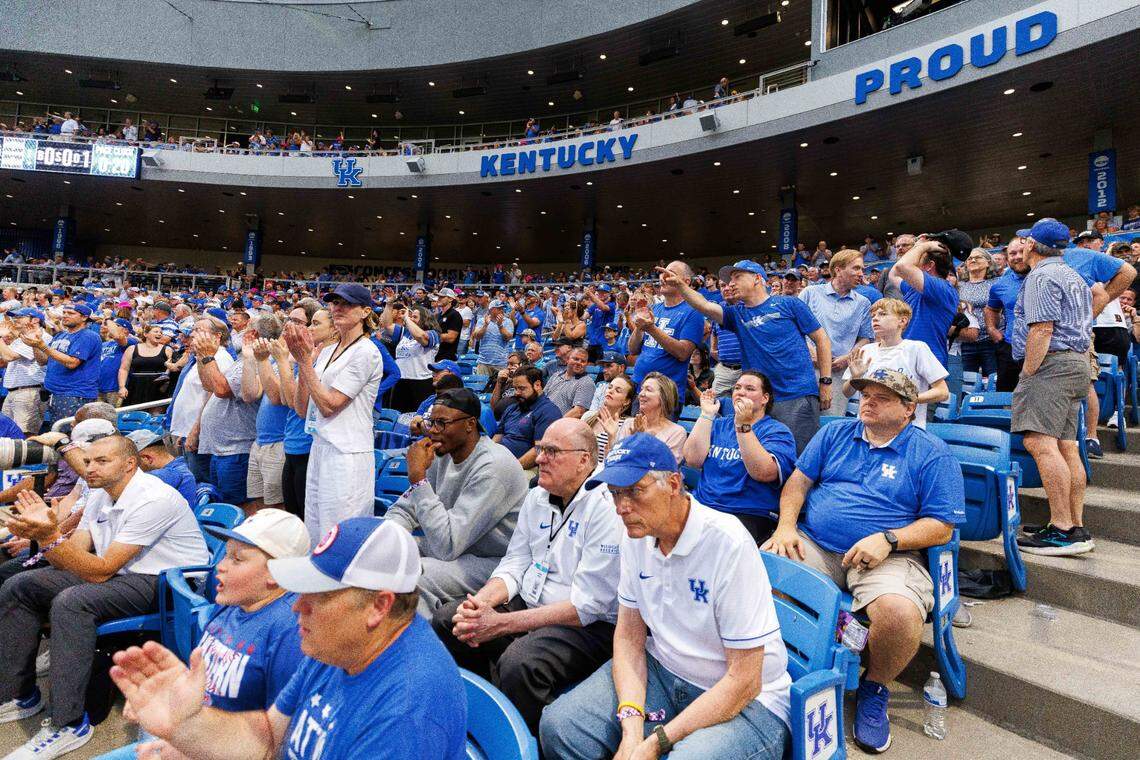 Kentucky Wildcats fans celebrate a run during the seventh inning against the Oregon State Beavers at Kentucky Proud Park on June 8, 2024.