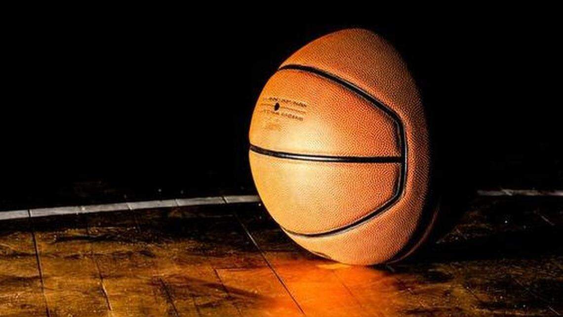 It’s state tournament time for high school basketball in Kansas and Missouri. The tournaments are taking place at various sites around the two neighboring states.