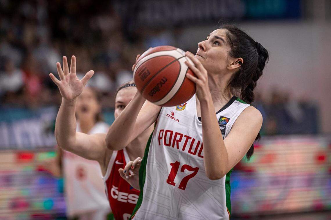 Incoming Kentucky Wildcats center Clara Silva averaged 18.7 points, 7.6 rebounds and two blocks while playing for her native Portugal in last summer’s FIBA Under-18 Women’s EuroBasket tournament.