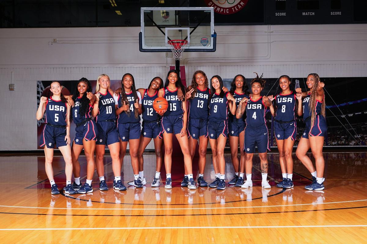 Sacred Heart Academy’s ZaKiyah Johnson (6) and Bethlehem’s Leah Macy (10) have helped USA Basketball’s U18 squad to a 3-0 start in the FIBA AmeriCup tournament in Colombia.