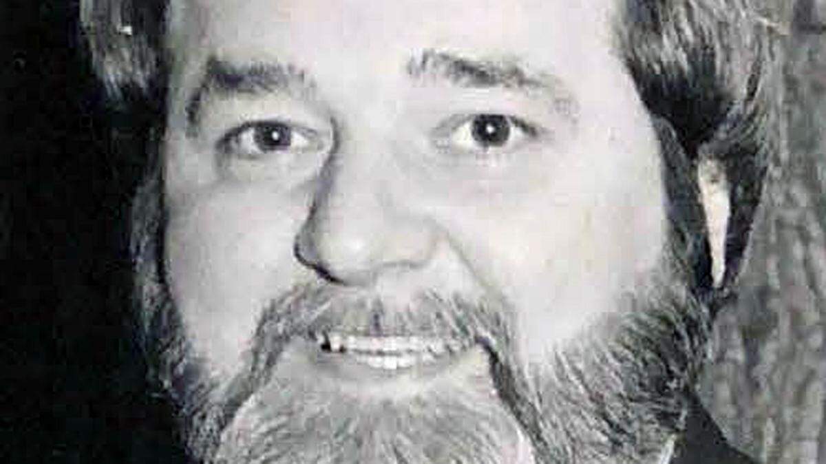 Ewell Balltrip, who served as publisher of newspapers in Kentucky and Tennessee, died March 7, 2019.