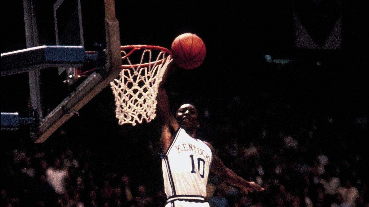 Dirk Minniefield, who starred at Lafayette and the University of Kentucky, was one of 12 inductees named to the 2021 class of the Kentucky High School Basketball Hall of Fame.