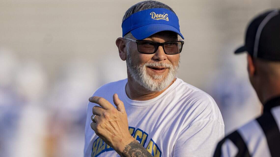 Henry Clay football coach Phillip Hawkins placed on administrative leave