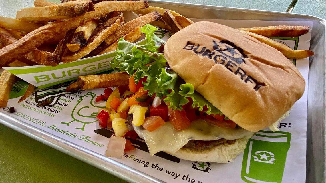 BurgerFi, the gourmet burger chain that featured a branded bun, has closed all its Lexington locations after they ran into financial trouble.