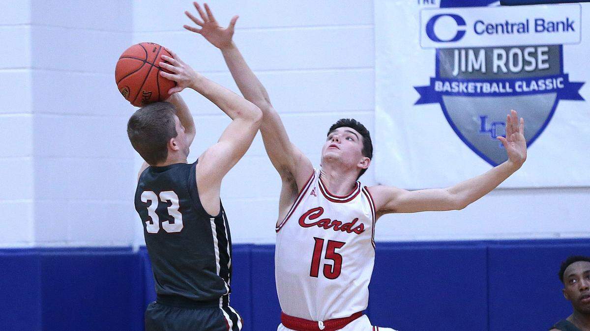 ‘We’ve got to win this.’ New gym helps inspire historic run to Sweet 16.
