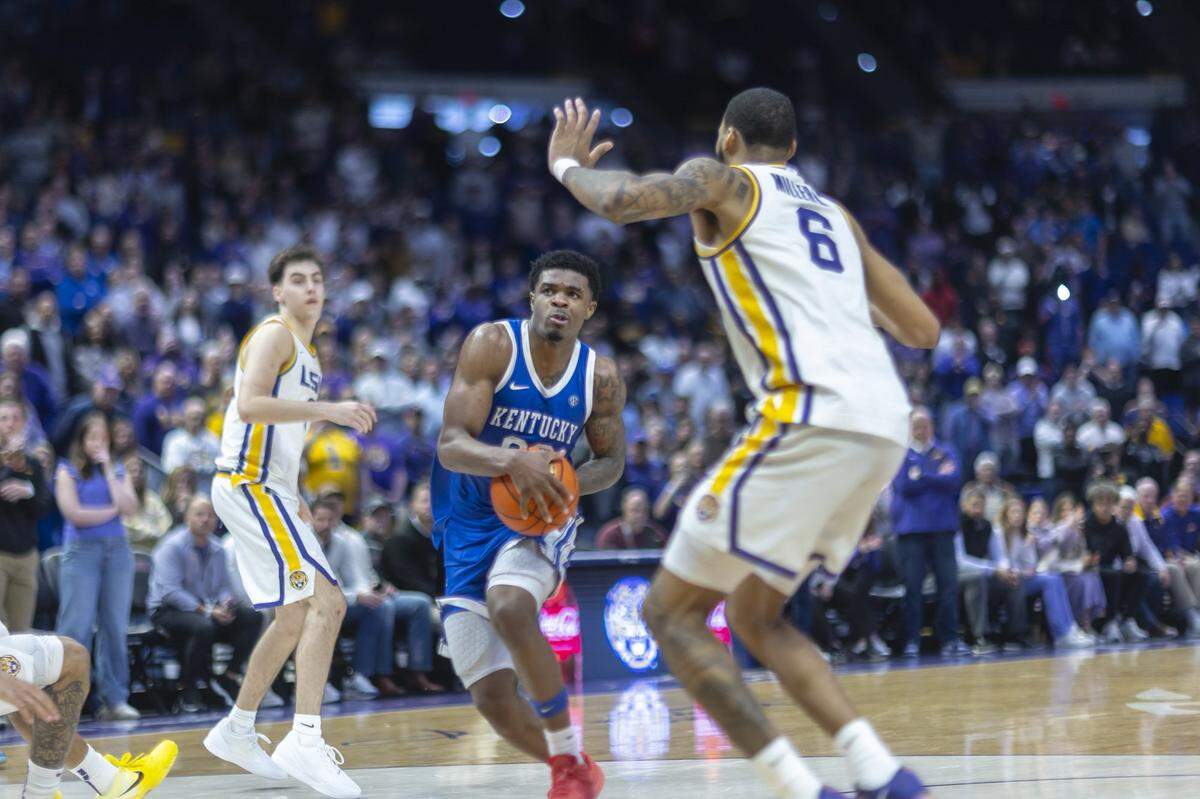 Kentucky basketball guard Otega Oweh is averaging more than 16 points scored per game for the Wildcats this season.