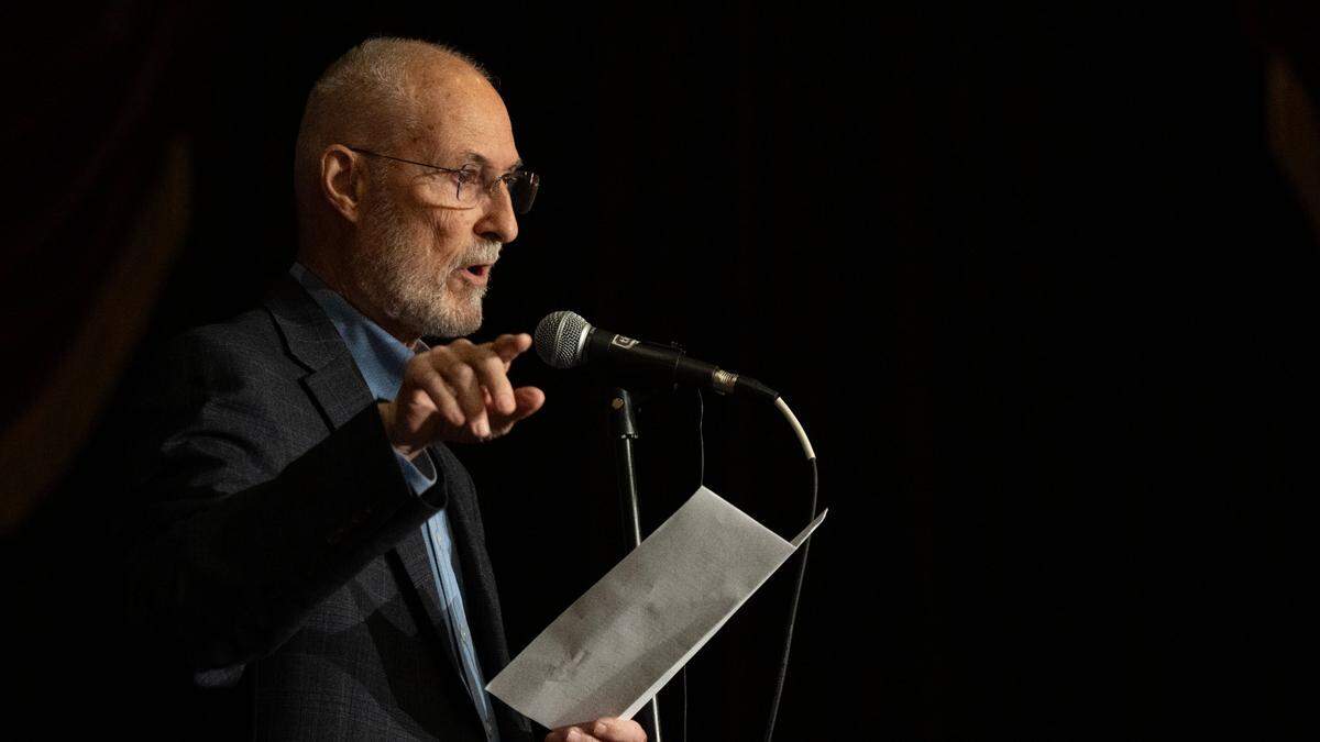 Former Lexington Vice Mayor Steve Kay served as moderator at the People’s Town Hall Saturday morning at the Kentucky Theatre, Lexington, KY. Representative Andy Barr declined an invitation to attend.