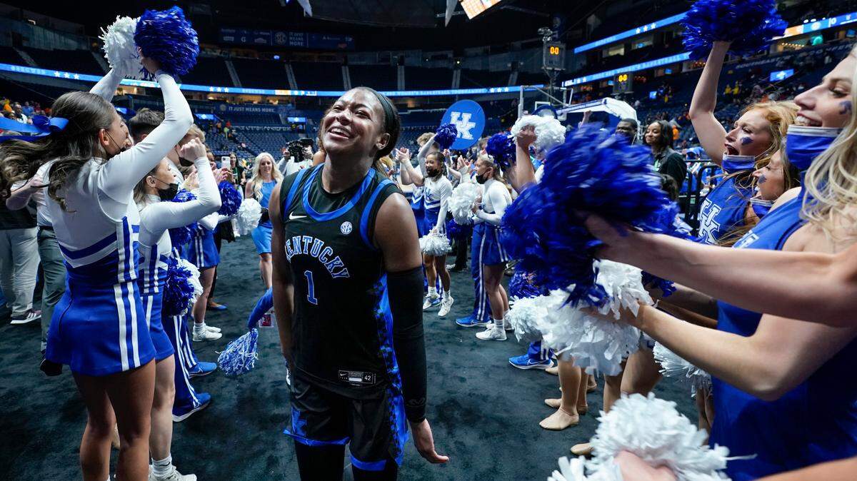 Kentucky’s Robyn Benton leaves the court after her team defeated Tennessee in the SEC Tournament semifinals on Saturday in Nashville.