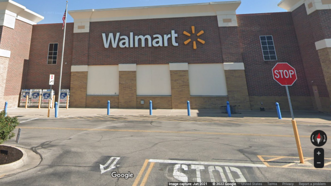 Masked suspect points gun at Walmart employees, abducting one of them, Ohio cops say