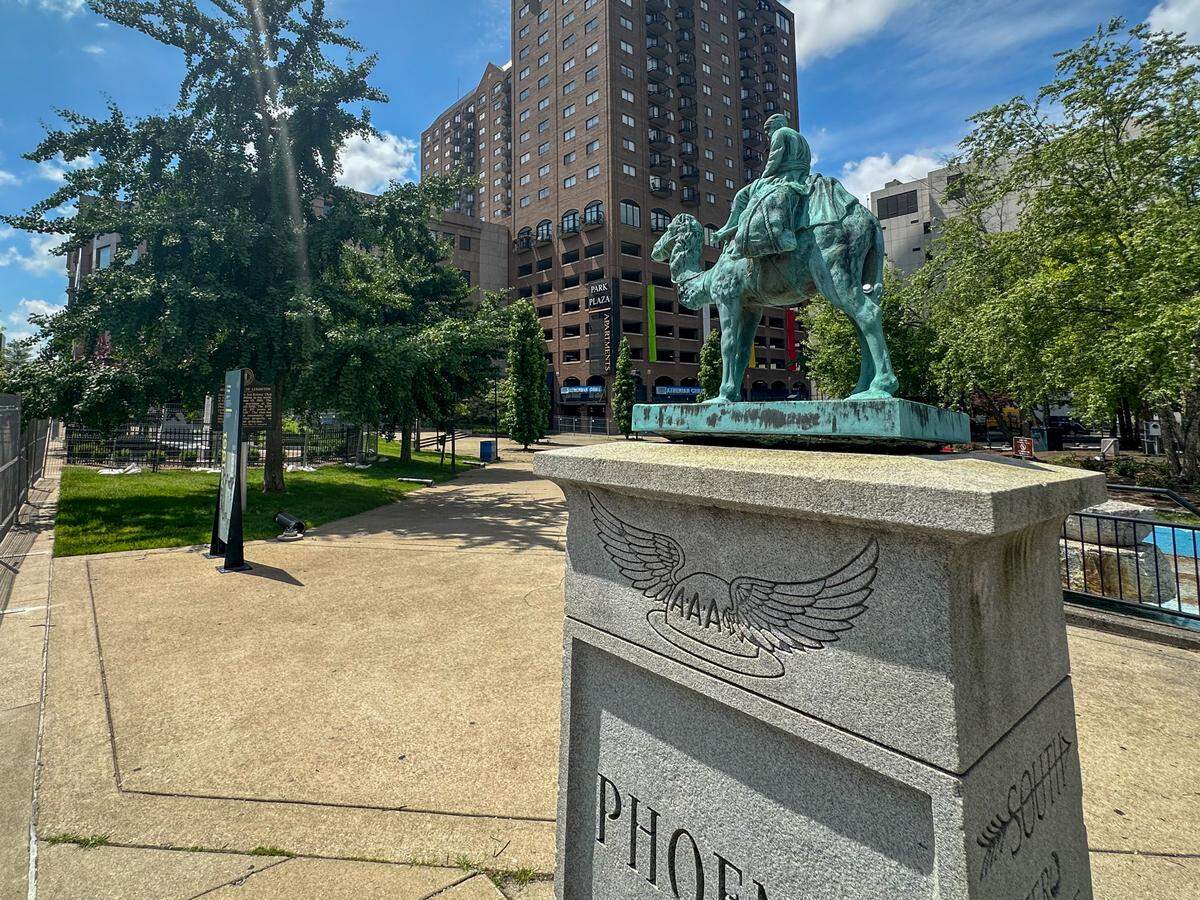 The monument was a gift to the Lexington Automobile Club from William M. Ingram and was dedicated Nov. 20, 1926, according to a June 30, 1931 issue of the Lexington Leader. 