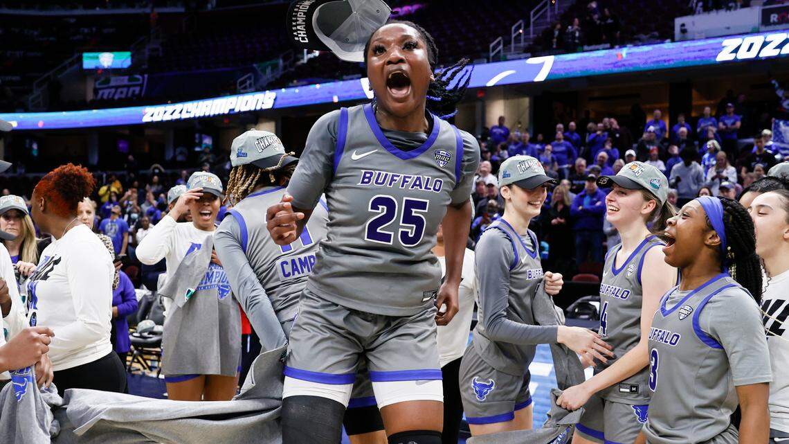 Buffalo’s Adebola Adeyeye (25) celebrates after defeating Ball State in the championship game of the 2022 Mid-American Conference Tournament.