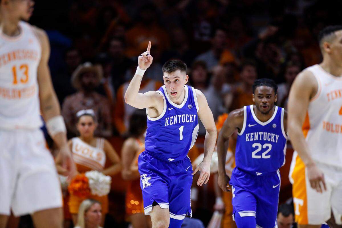 Kentucky’s CJ Fredrick (1) celebrates after scoring against Tennessee in the second half of his team’s 63-56 victory in Knoxville. Fredrick scored 13 points.