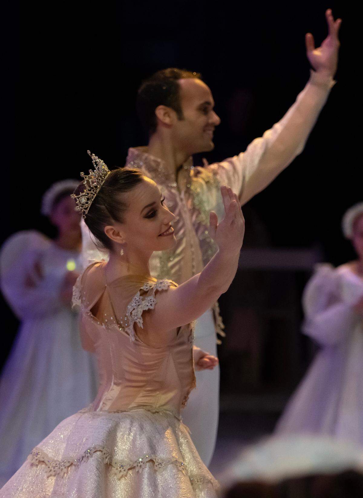 Kentucky Ballet Theatre’s outdoor performance at Moondance Amphitheater will be 7:30 p.m. on Friday and Saturday.