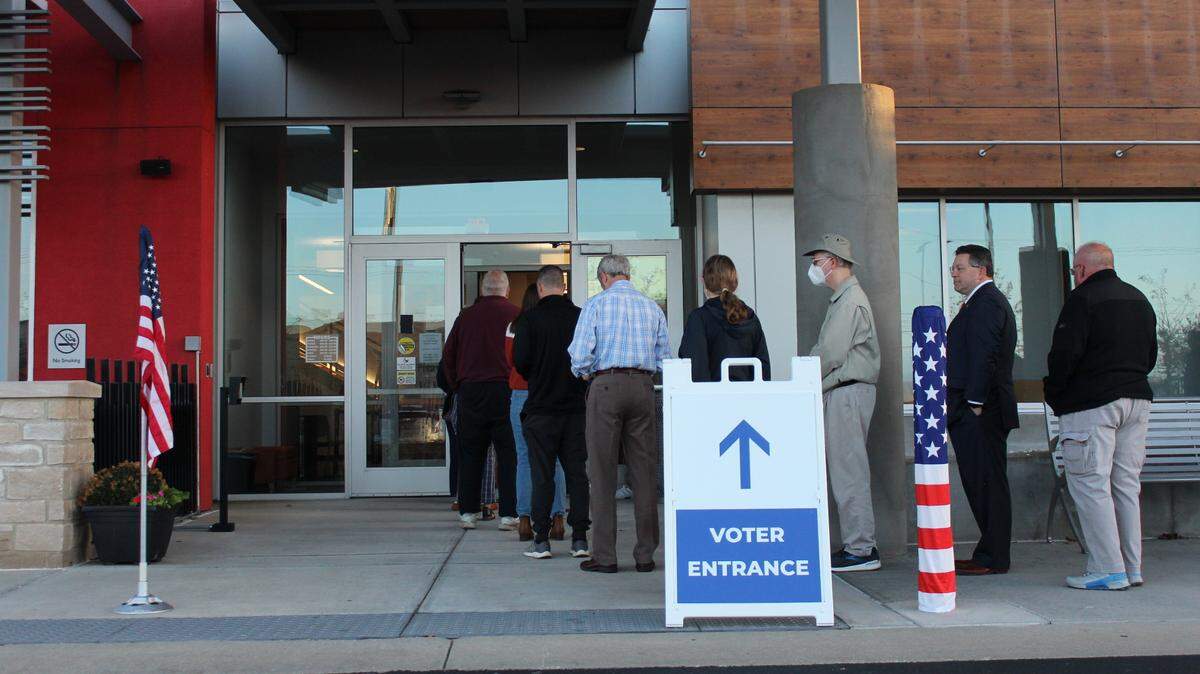 Lexington voters line up to cast their ballot early at the Lexington Senior Center on Thursday, Nov. 3, 2022.