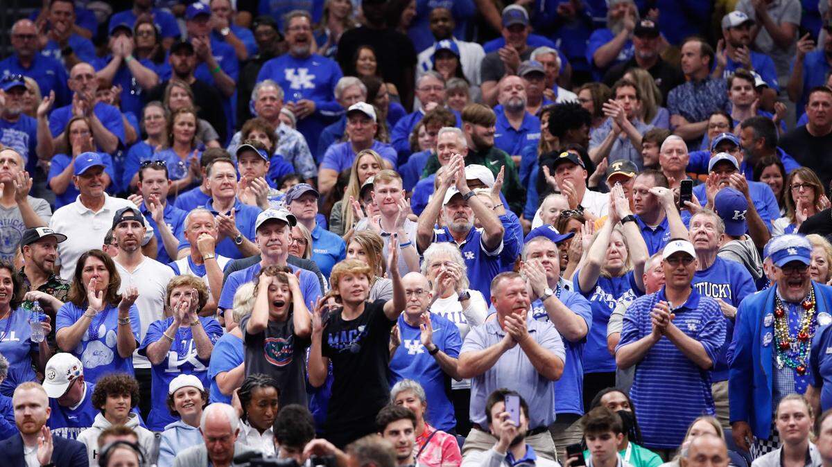 ‘It gives me goosebumps.’ Kentucky fans show up in force at SEC Tournament.