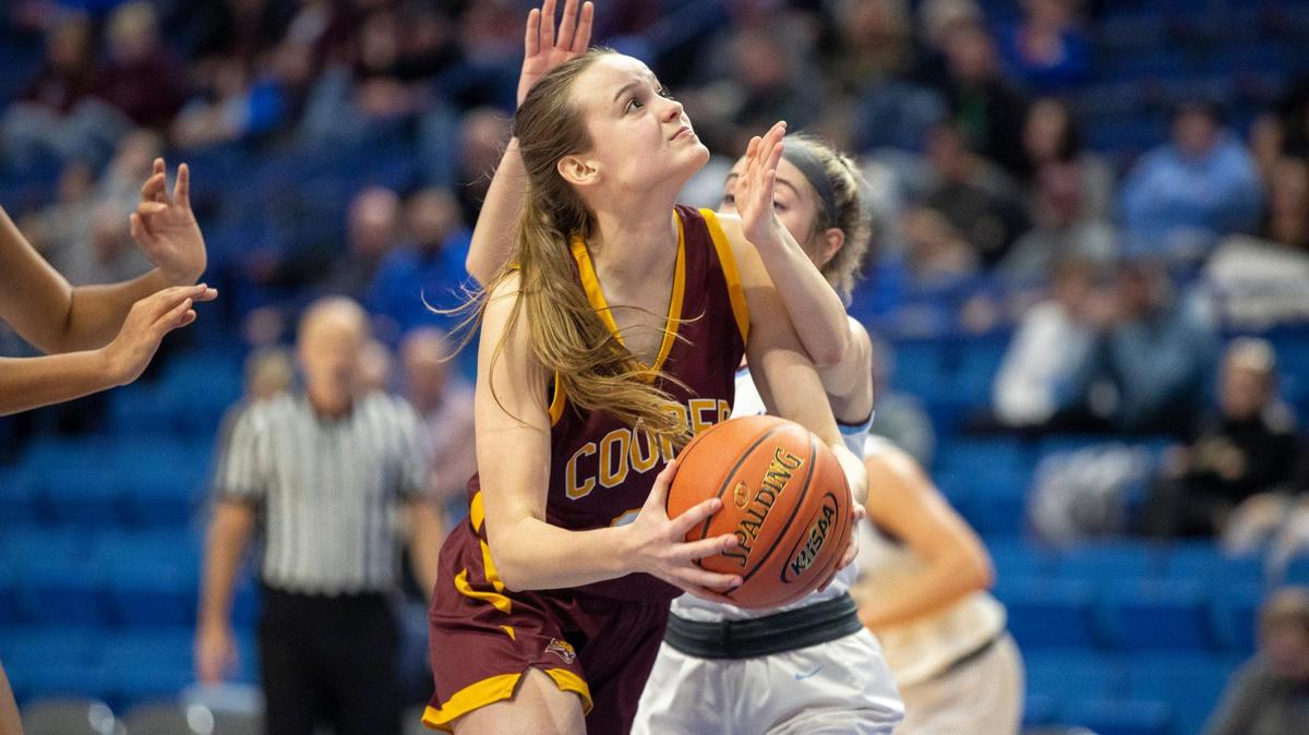 Fueled by big crowd and bigger boards, Cooper rolls in Sweet 16 debut