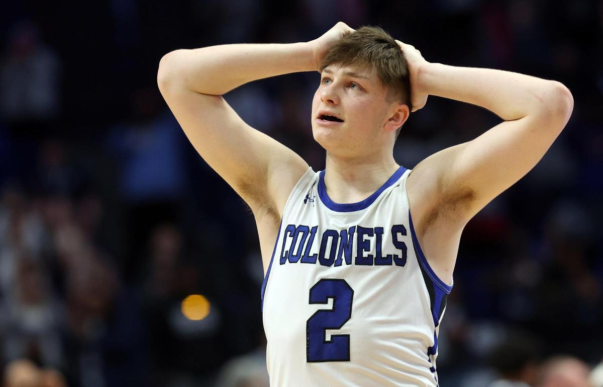 Covington Catholic’s Evan Ipsaro (2) scored a tournament-high 30 points but his Colonels fell 61-58 to Warren Central in the Boys’ Sweet 16 semifinals on Saturday.