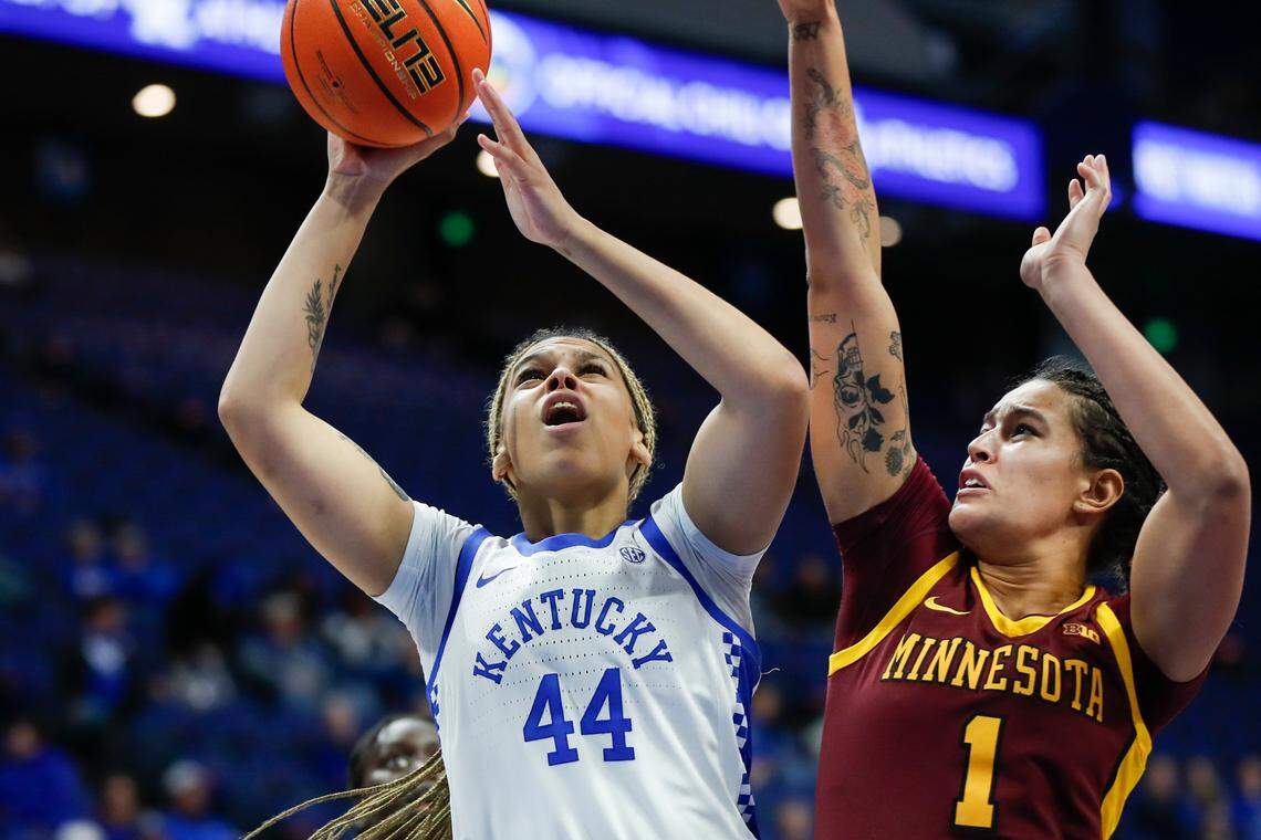 Janae Walker (44) appeared in 28 games as a freshman last season for Kentucky. She has transferred to Rutgers.