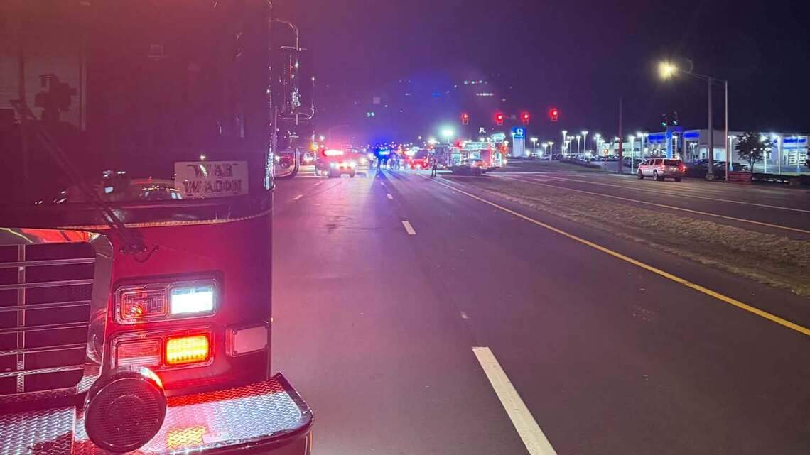 Police chase in Kentucky leaves people injured after multiple crashes