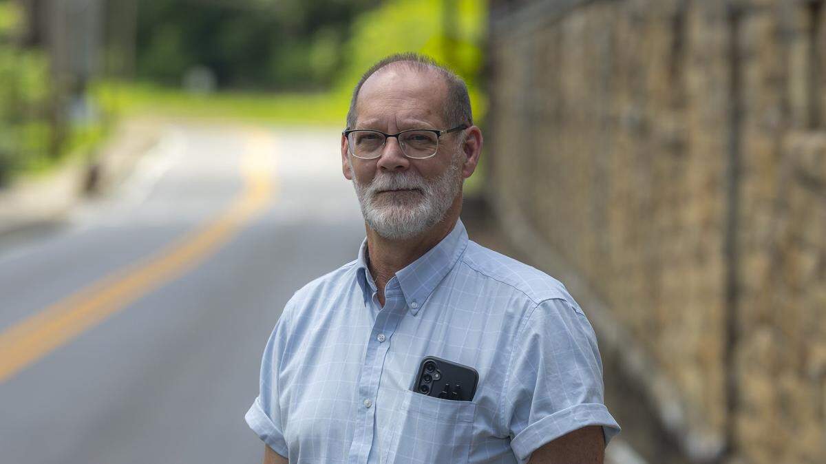 Lexington Herald-Leader reporter Bill Estep is photographed at Lynch, Ky., on Tuesday, June 17, 2025.