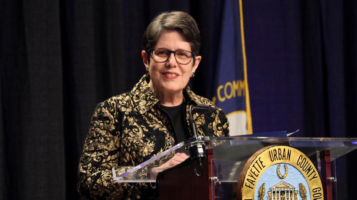 Lexington Mayor ‘horrified’ by Louisville shooting, remains mum on gun control