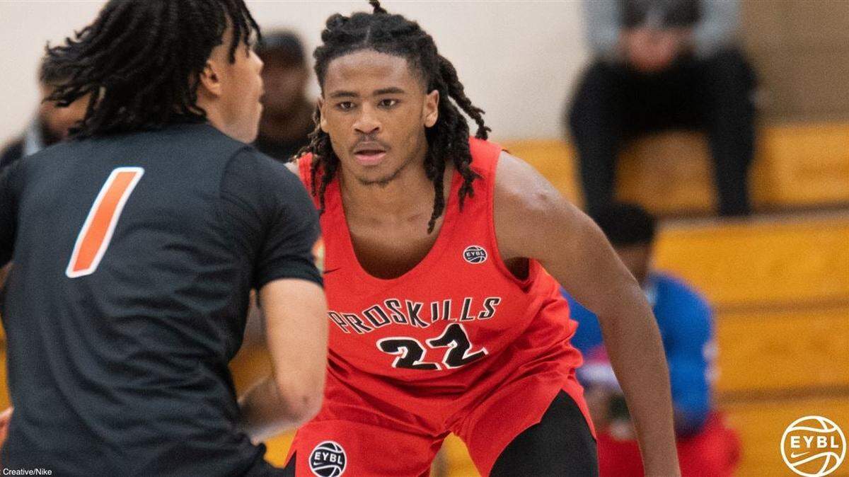Cason Wallace was one of the top players on the always competitive Nike EYBL circuit during the summer.