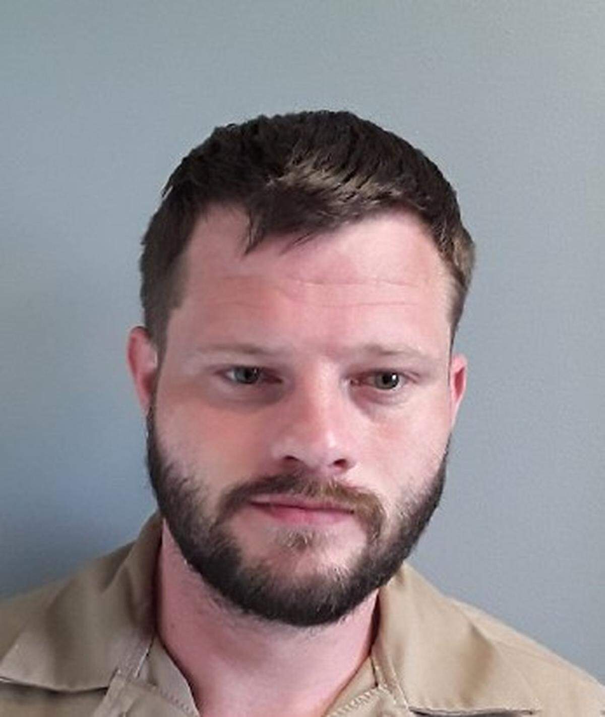 KSP are searching for Jonathan Mullins, 30, after he escaped from Blackburn Correctional Complex Saturday night.