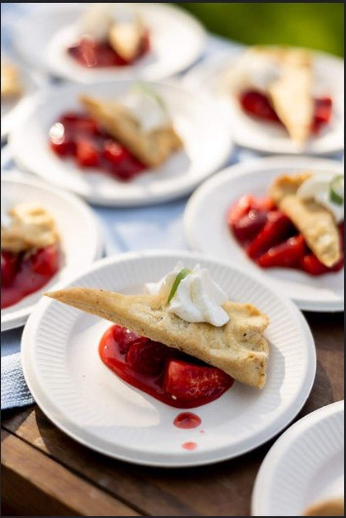 F.E.A.S.T. at Fasig-Tipton is the annual fundraiser for FoodChain and helps provide thousands of meals every year to those in Lexington facing food insecurity. The event brings together female chefs who prepare special small plates.