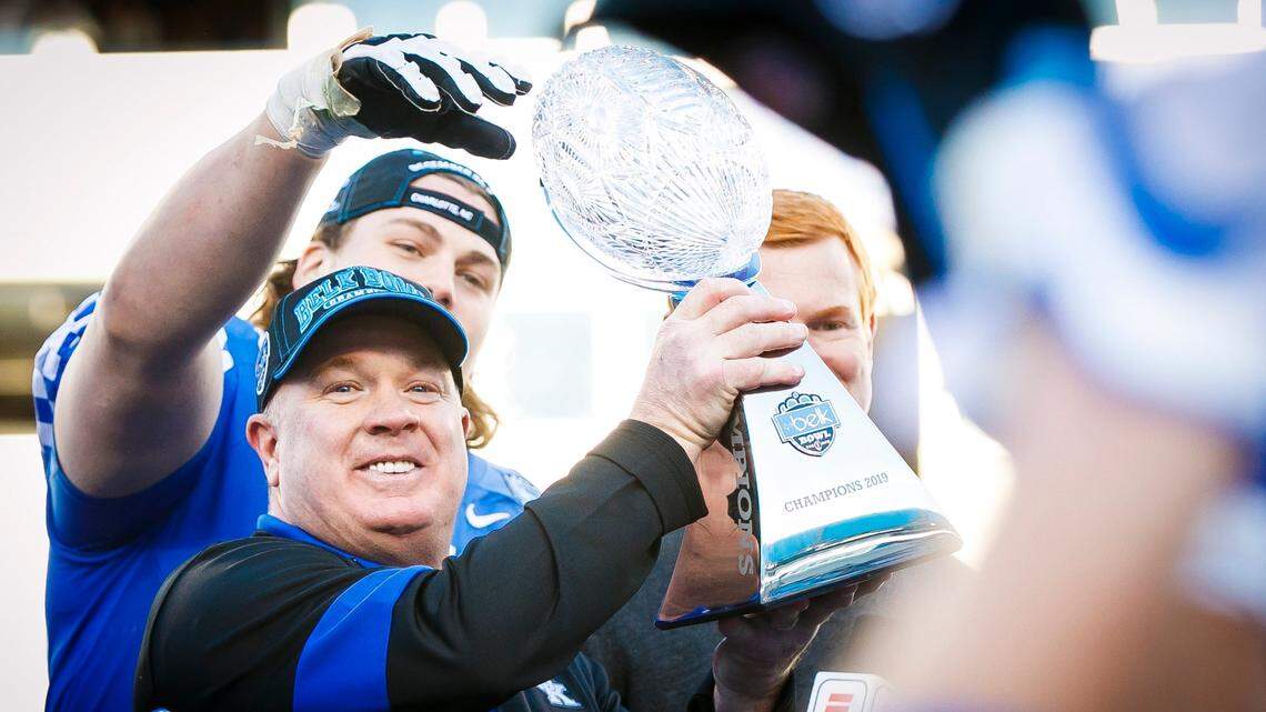 Kentucky football bowl projections show two trending destinations for the Cats