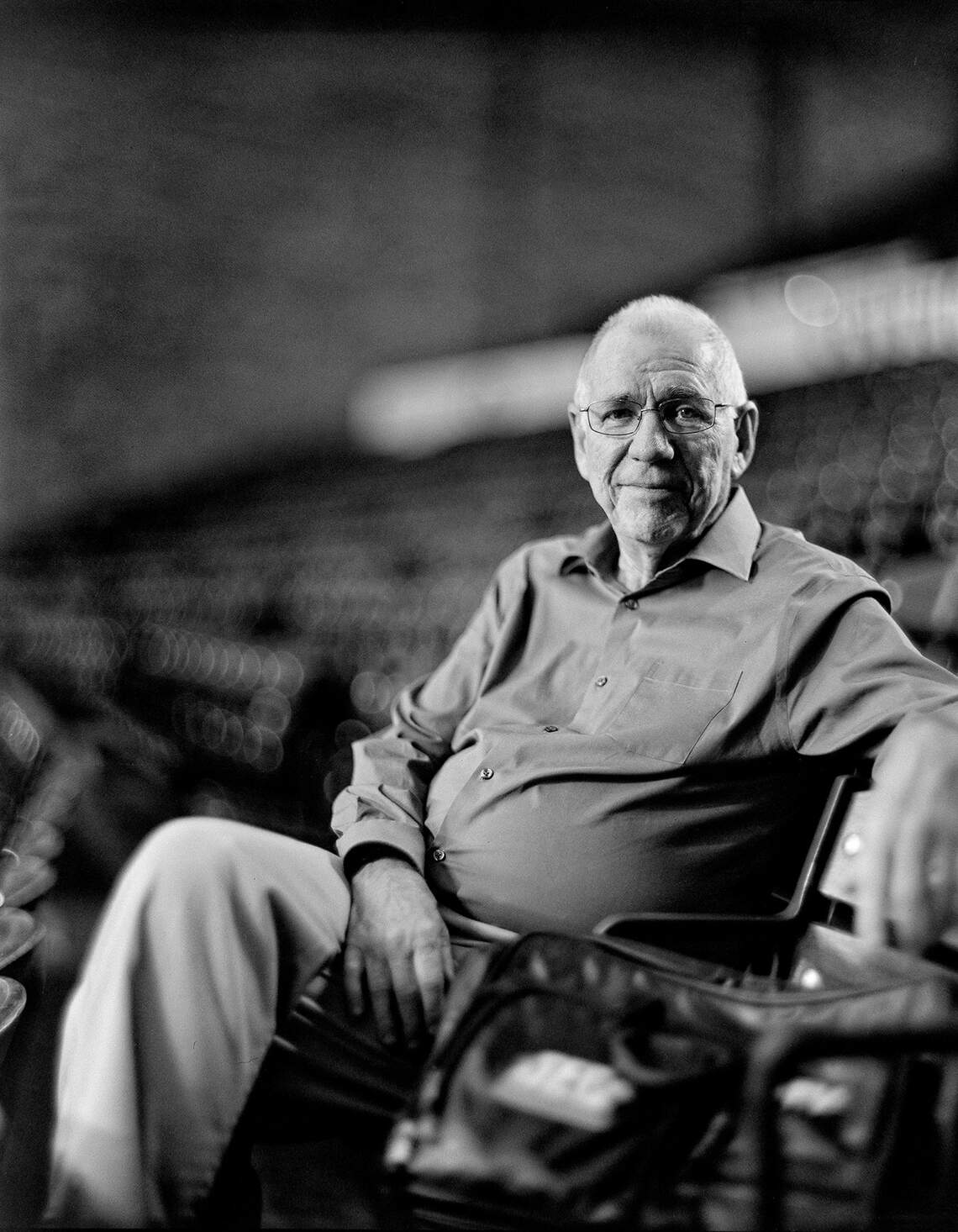Jerry Tipton’s memoir addresses criticism from Kentucky fans ...