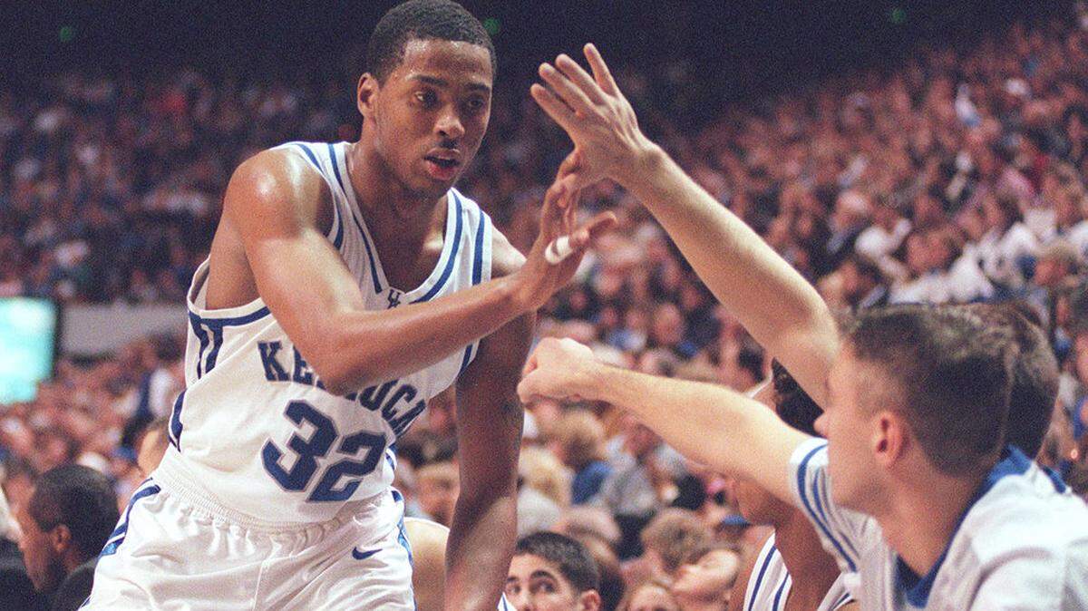 Desmond Allison, who played two season for Tubby Smith at Kentucky, averaged 6.1 points on 45.4 percent shooting.