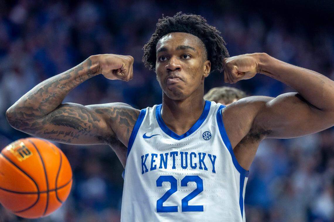 Kentucky center Amari Williams (22) celebrates by flexing his muscles during a game against Florida. “It’s confidence,” UK assistant coach Alvin Brooks III said about postive body language. “Basketball is all about confidence. The more confidence you have, the better chance you have.”