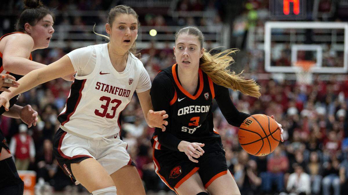 Dominika Paurová, a major contributor as a freshman at Oregon State last season, is the sixth player to transfer to Kentucky this offseason.