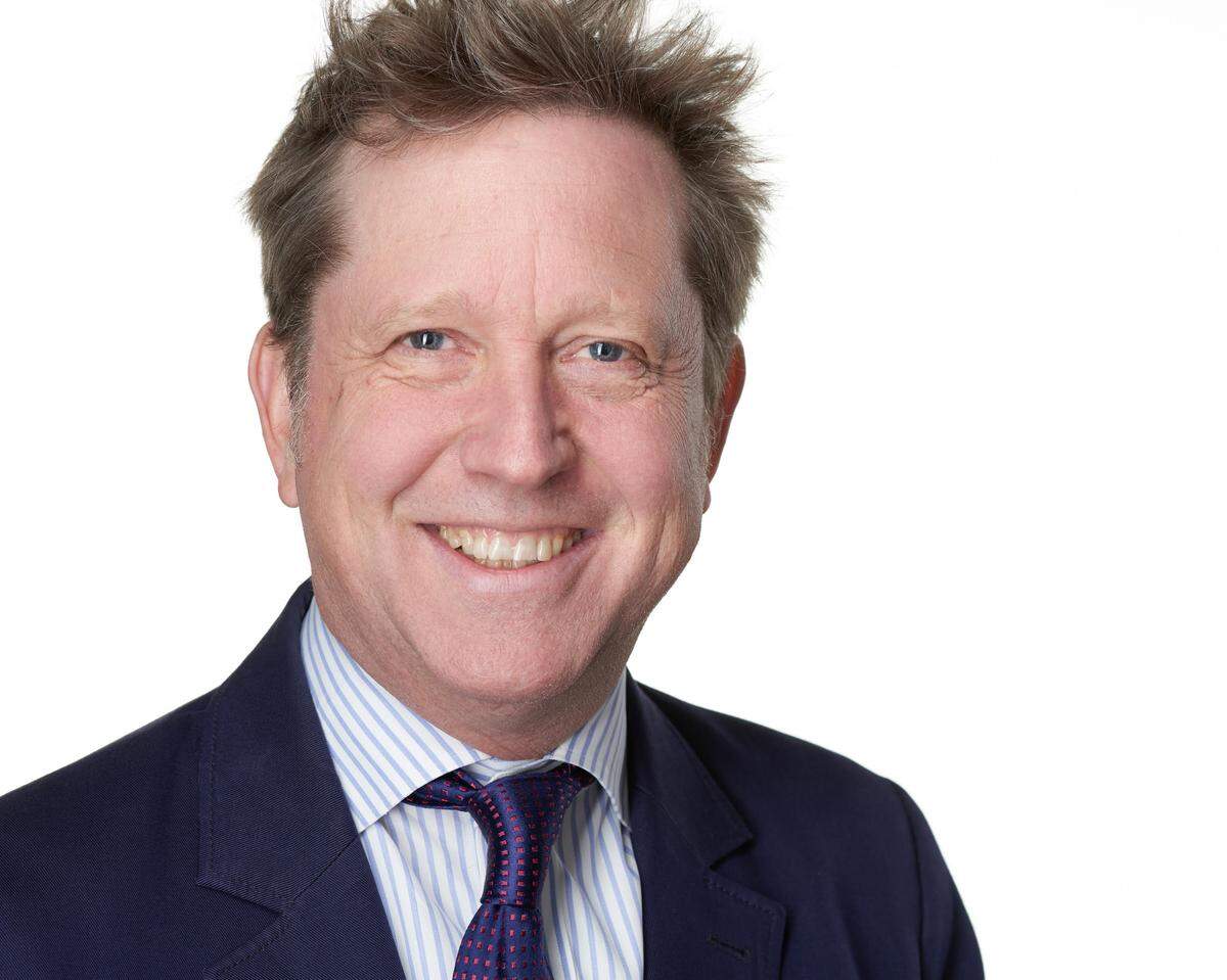 Louisville businessman Gill Holland is to be the running mate for Democrat Adam Edelen’s campaign for governor.