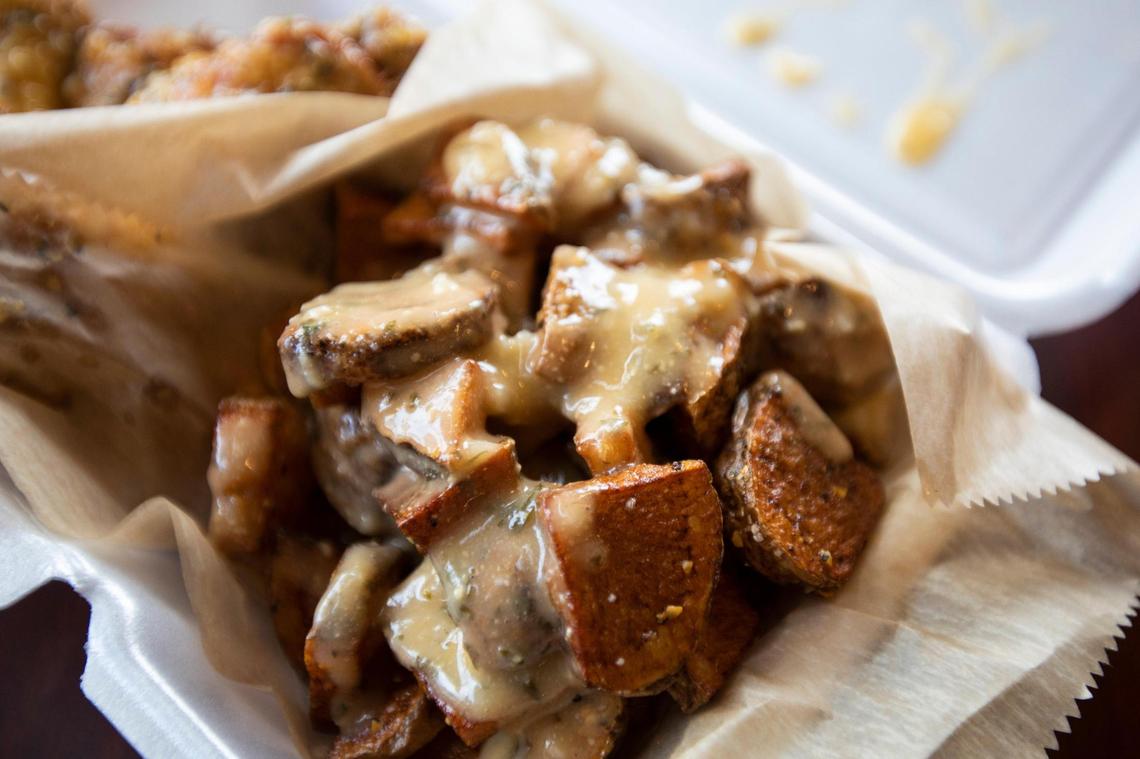 Add potato slices to your wings at Wing KYng in Greyline Station for $3.