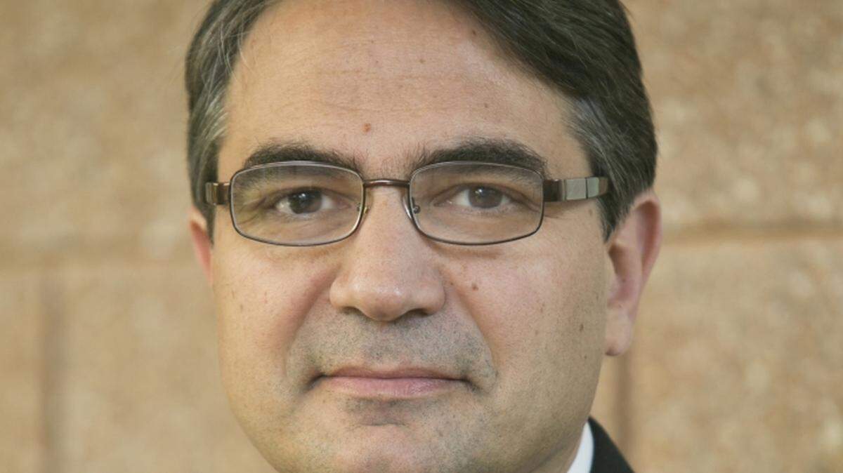 Former UK Dean of Dentistry Stephanos Kyrkanides