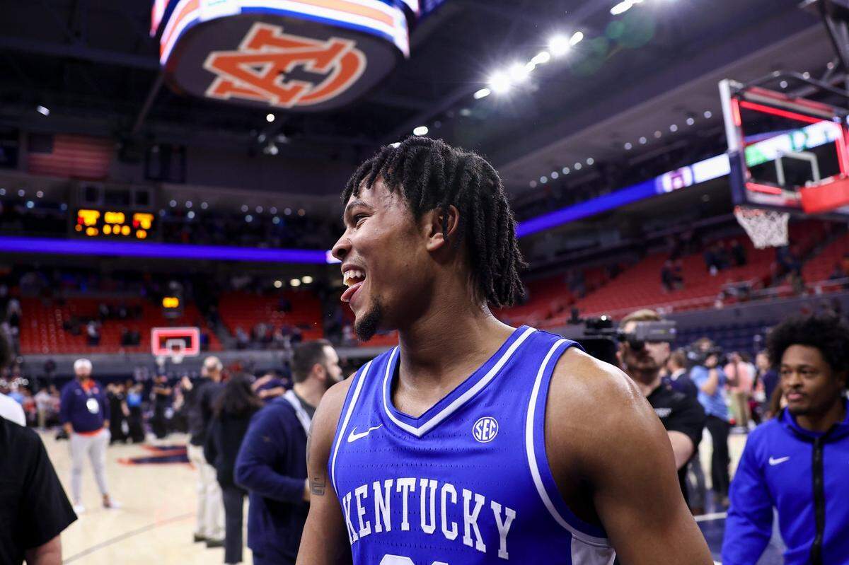 D.J. Wagner (21) and the Kentucky Wildcats knocked off No. 13 Auburn in Neville Arena last weekend. The Tigers had been undefeated at home this season and 45-2 in their last 47 games in the building.