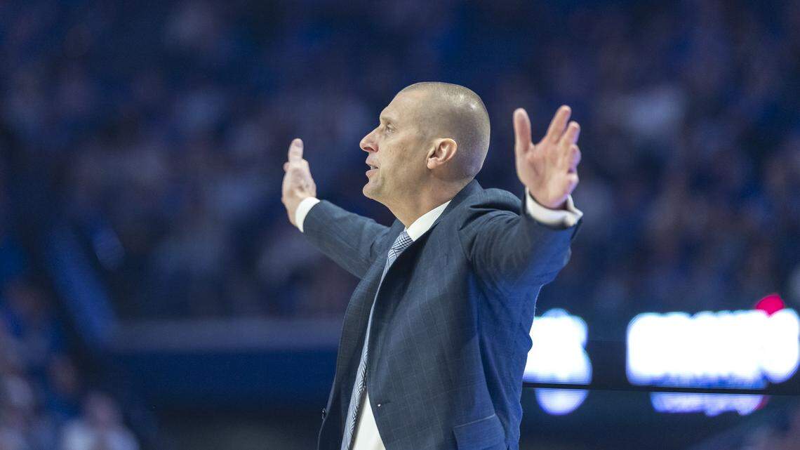 Three takeaways from a stellar first game for Mark Pope as Kentucky basketball coach