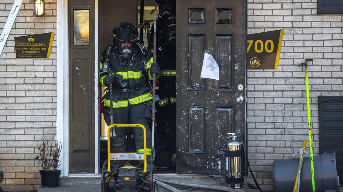One person sent to a hospital due to apartment fire | Lexington Herald ...
