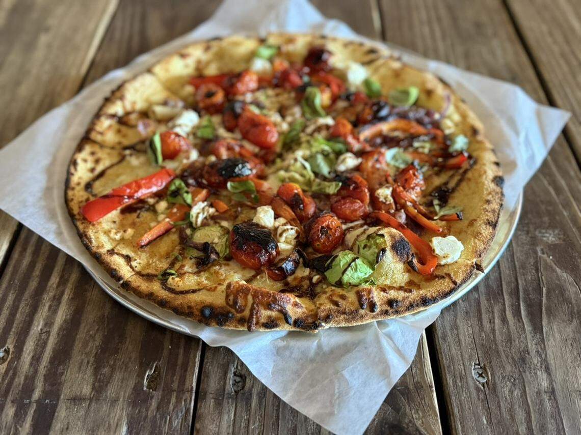 One of Rolling Oven’s two pizzas, the Bluegrass Garden.